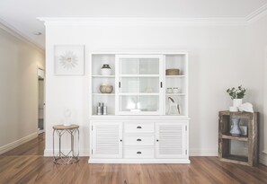Interior - Diggers Beach Cottage, Coffs Harbour - Family Friendly, Terrific Location (Coffs Harbour)