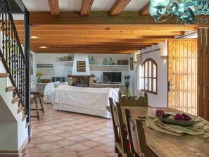 Interior - Cas Home, villa with tennis court and private pool (Buger)