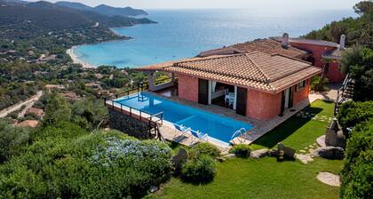 Villa Corallia - Exclusive Pool Villa with stunning view over the bay