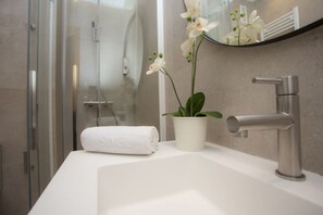 Shower, hair dryer, towels - Singular Stasy Mar44 VIII (Valencia ciudad)