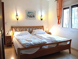 2 bedrooms, iron/ironing board, WiFi - Calypso - Javea, Costa Blanca (Javea)