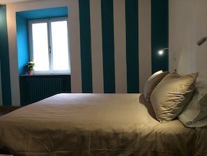 1 chambre, accĂšs Internet, draps fournis