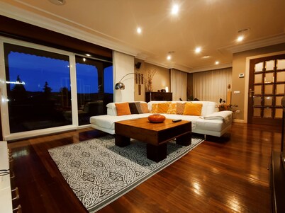 BEAUTIFUL HOUSE WITH POOL 5 "FROM THE HISTORIC CENTER WITH THE BEST VIEWS !!
