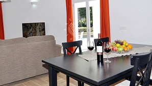 Dining - Casa Encinar, villa with garden and private pool (Sa Pobla)