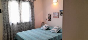 2 bedrooms