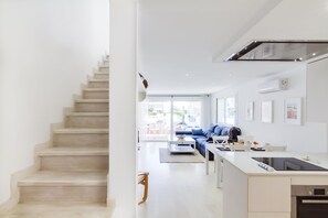 Interior - House on the canal and near the sea in Empuriabrava (Empuriabrava)