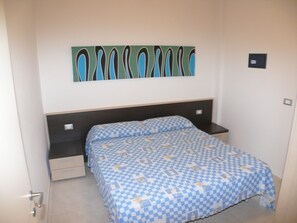 2 bedrooms