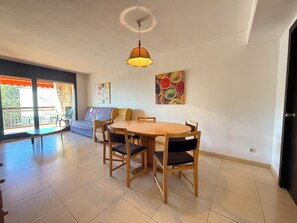 Dining - Agi Can Parramon A Apartamento for rent in Roses Girona. (Rosas / Roses)