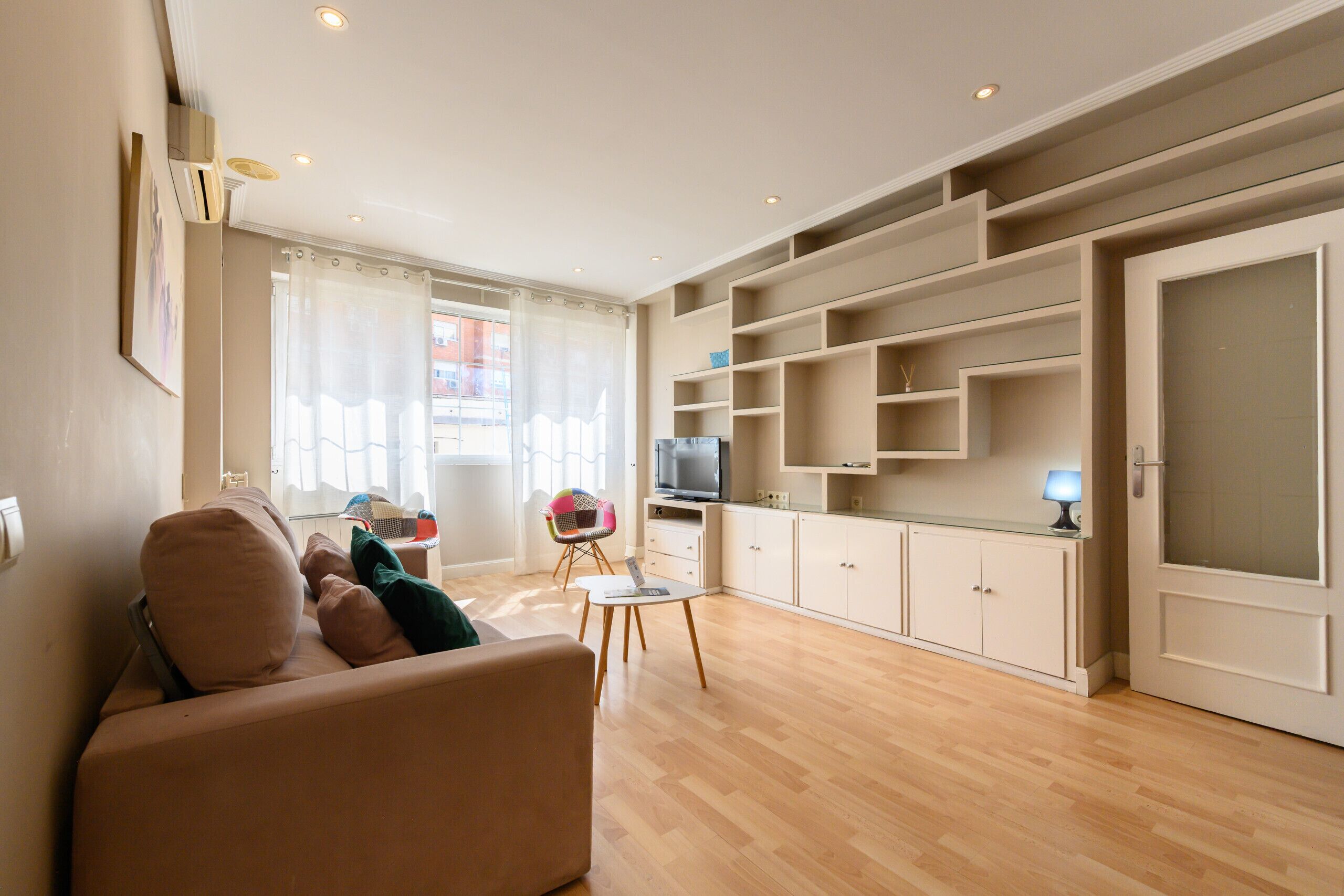 Smart TV y reproductor de DVD 