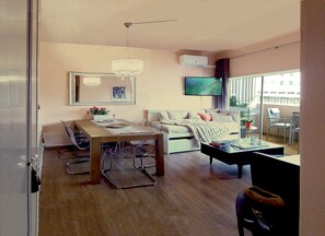Smart TV - QUAD 2 with Balcony, Garage, A.C. (Cold or heat), 24/7 security  (Lisboa)
