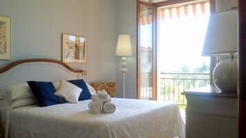 4 chambres, fer et planche Ă repasser, Wi-Fi gratuit, draps fournis