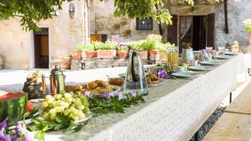 Ristorazione all'aperto