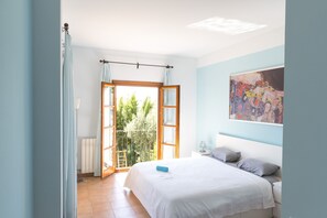 3 bedrooms, in-room safe, iron/ironing board, travel crib - Villa / Finca in the southwest of Majorca, near Palma, with sauna & pool & much more (Calvià)