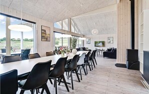 Dining - Beautiful home in Vejby with sauna (Vejby)