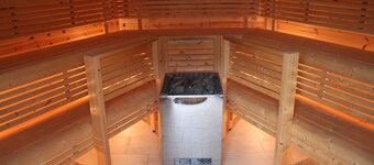 Eksklusiv leilighet med hage og peis i nærheten av stranden