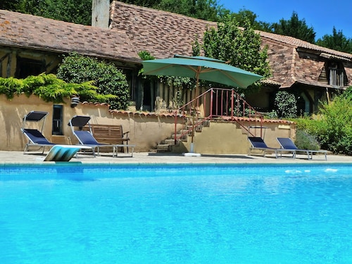 La métairie en Périgord Piscine+Tennis+Etang de pêche