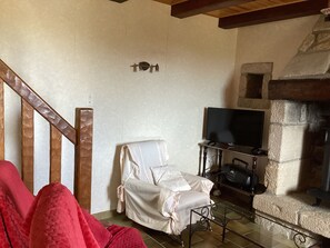 TV - KERVRANT - Maison Bretonne, Bord Mer - AD6008 (Primelin)