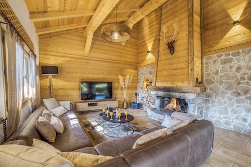 Luxury Chalet in French Alps - Jacuzzi -12 people