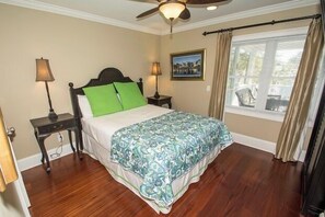 3 bedrooms, iron/ironing board, free WiFi