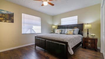 3 bedrooms, iron/ironing board, WiFi, bed sheets