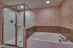 Combined shower/tub, towels - Sophisticated Beach Chic Unit, Oceanfront Pool | Crescent Shores - S 1106 (North Myrtle Beach)