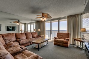 Fernseher, DVD-Player