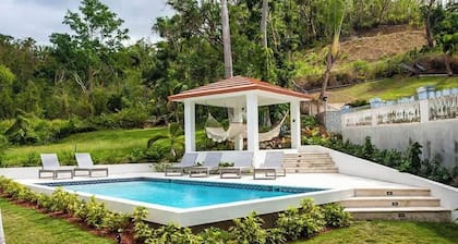 R Casa Unit 3 At Steps Beach