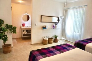 2 chambres, fer et planche à repasser, lit parapluie, Wi-Fi