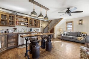 Smart TV, fireplace, DVD player, video library