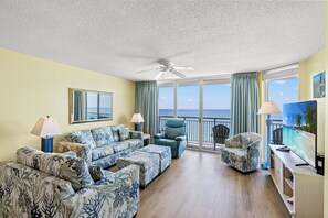 Televisión y reproductor de DVD 