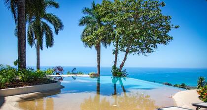 Breathtaking Sunsets And Amazing Ocean Views in Mal Pais. Sleeps 10.