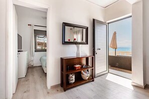 1 bedroom, iron/ironing board, WiFi, bed sheets - Villa Rena by the sea! (Loutra Killinis)
