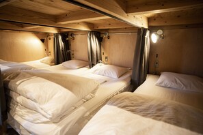 In-room safe, free WiFi