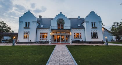 GÞrdinglund HerregÄrd B&B