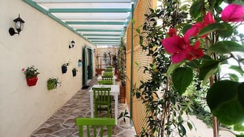 Free daily local cuisine breakfast