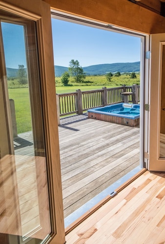 ✧Meadow Cabin- the PERFECT cabin for TWO