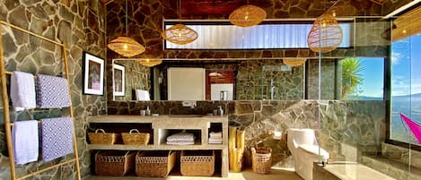 淋浴設備、風筒、提供毛巾、番梘