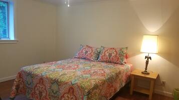 3 bedrooms, WiFi, bed sheets