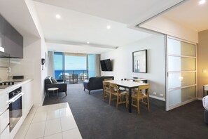 Interior - TOP FLOOR H Residence 13204 - Level 32 2 bedrooms (Surfers Paradise)
