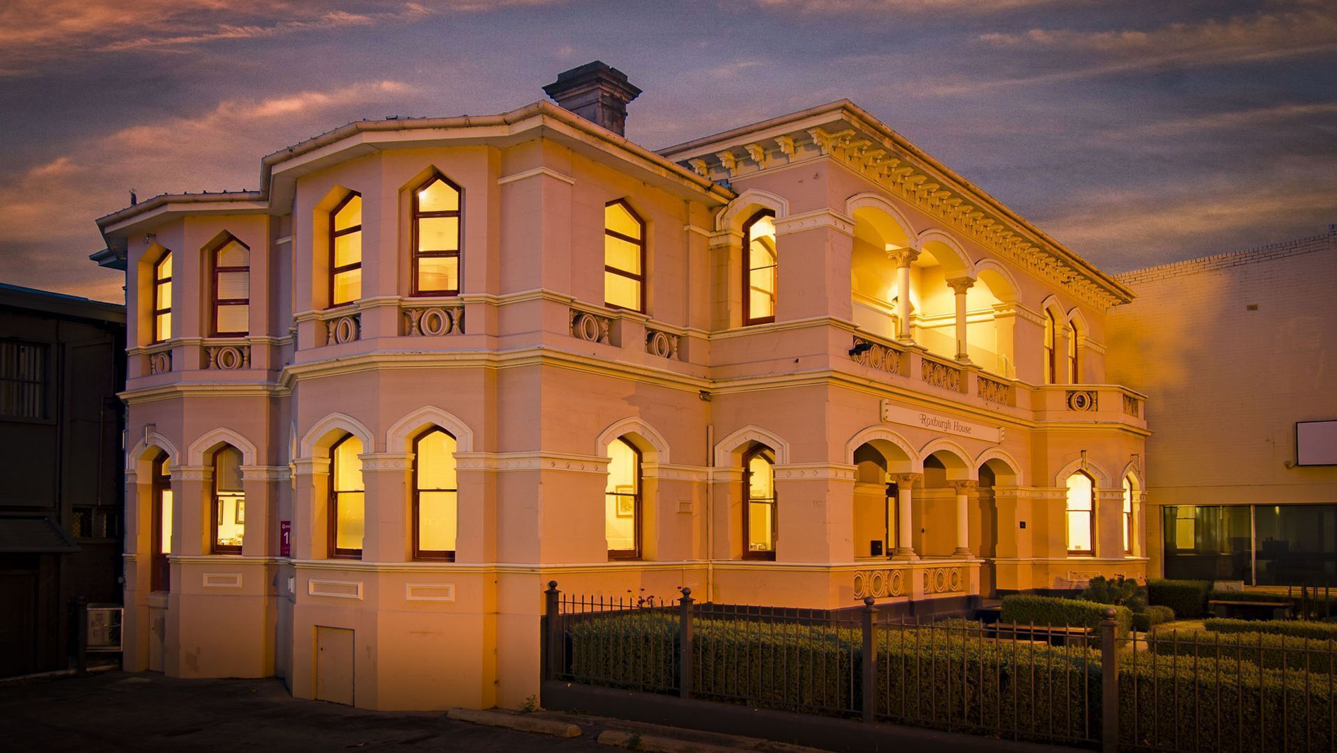 Luxury Suite - Heart of Hobart CBD