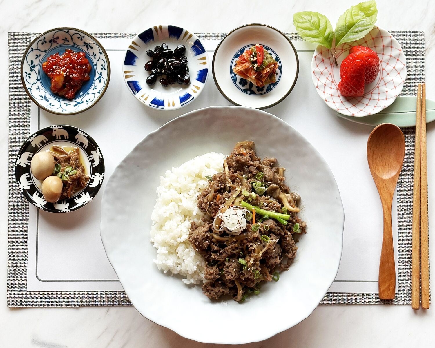 free daily self-service breakfast