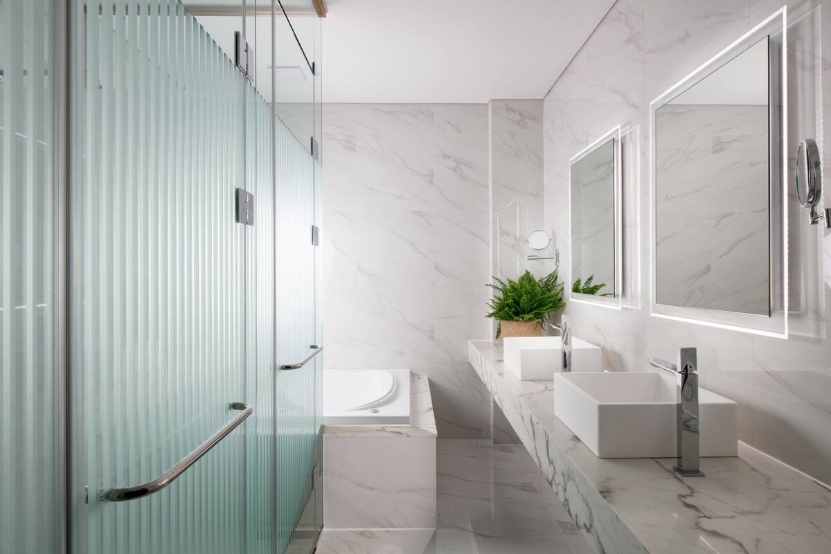 grand double room, terrace | bathroom sink