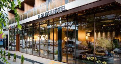 N Bridge Hotel