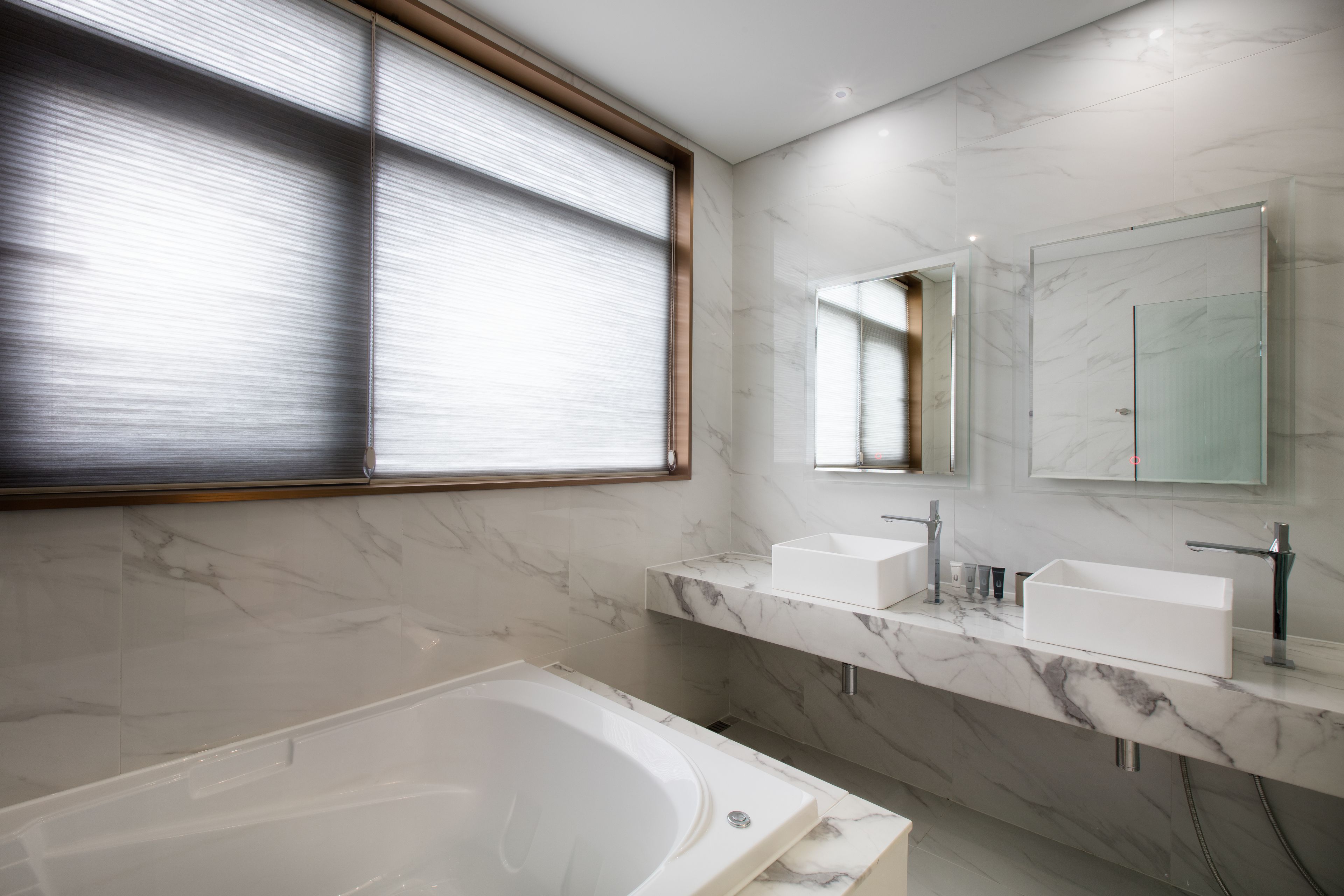 premium triple room | bathroom | shower, free toiletries, hair dryer, bathrobes