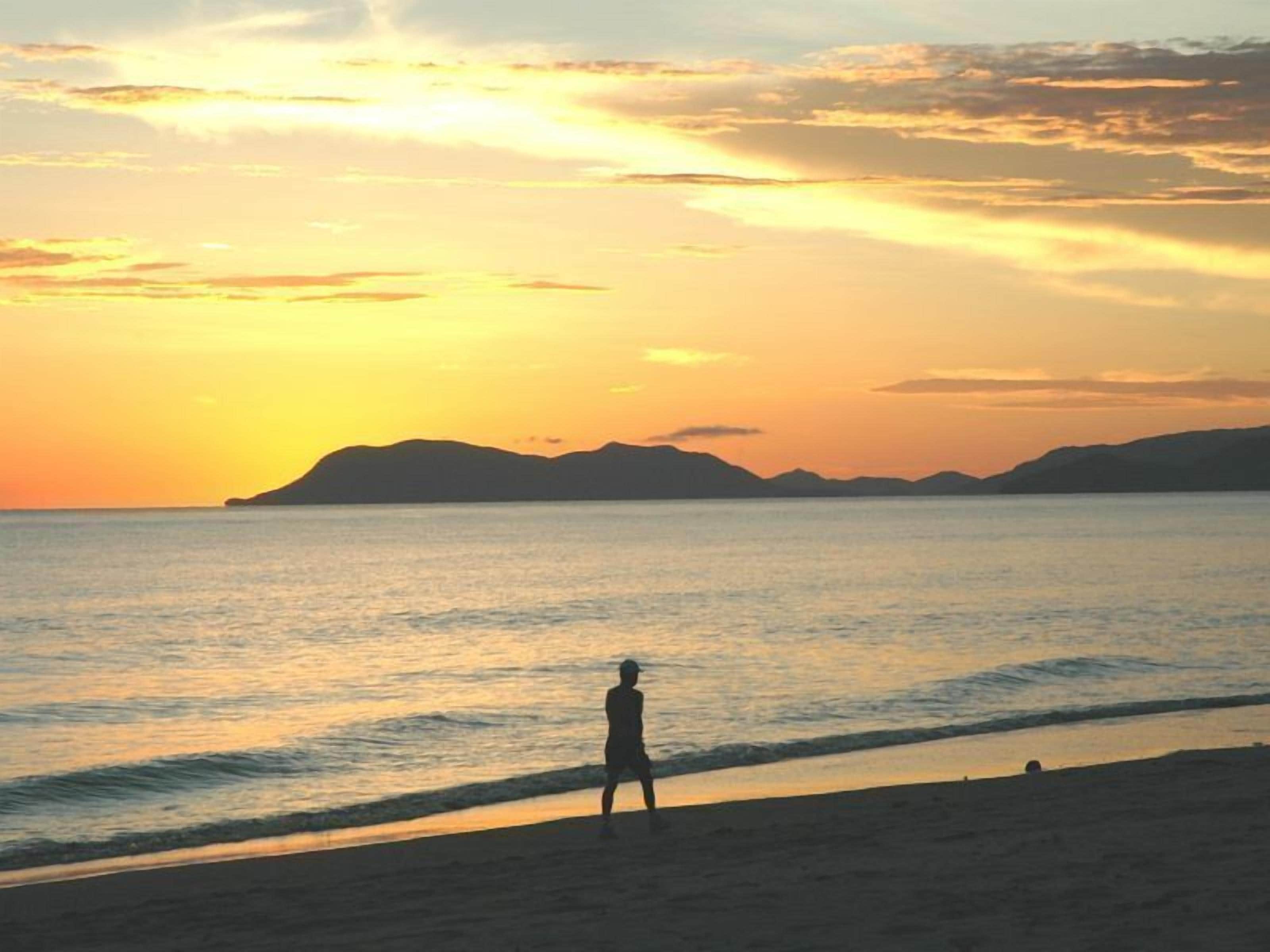 Great Northern Beach House(Beachfront)Cairns