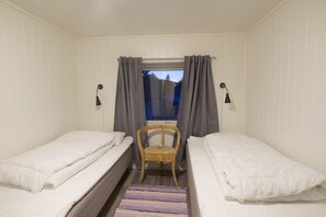 4 bedrooms, Internet, bed sheets