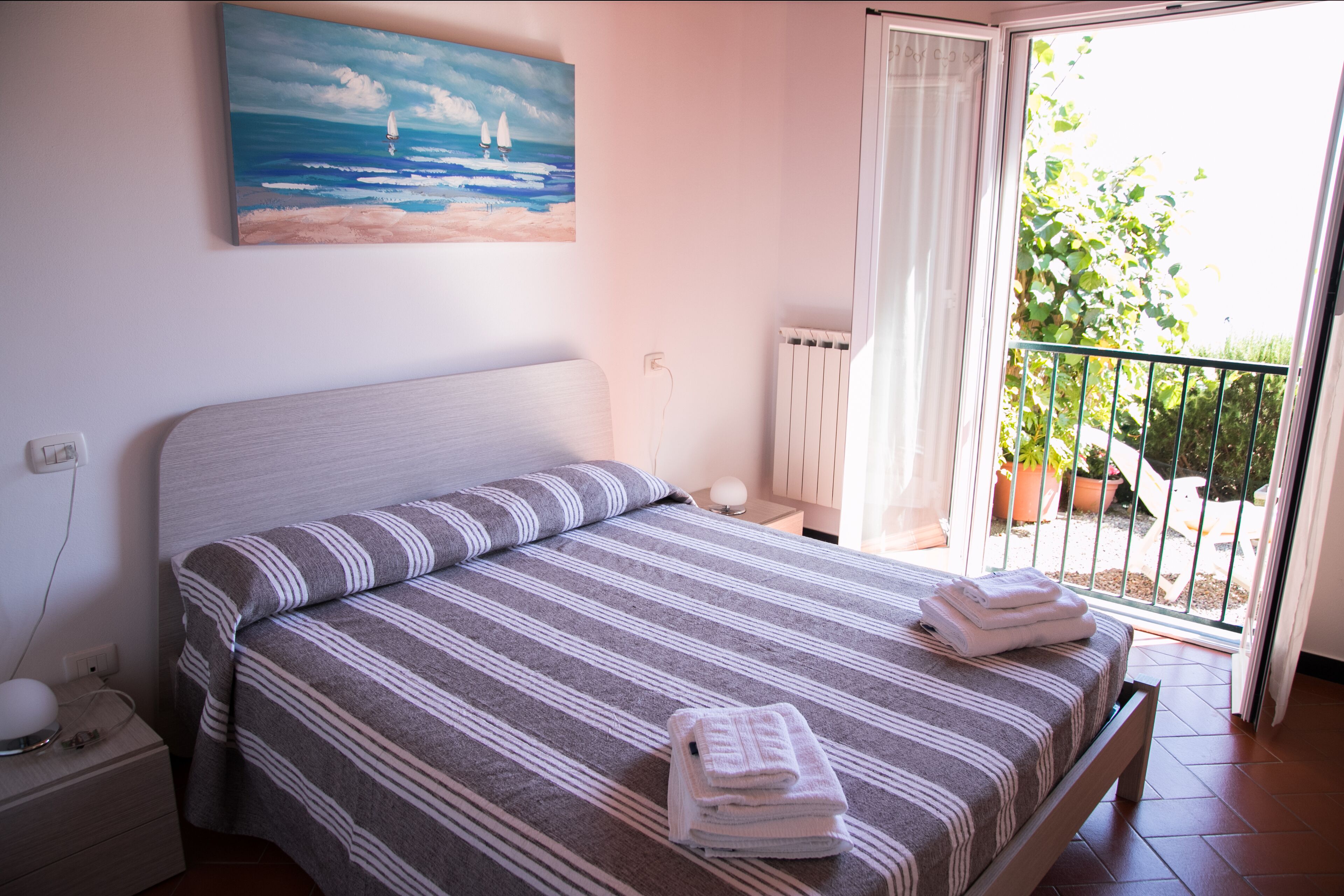 2 bedrooms, iron/ironing board, WiFi (free), bed sheets