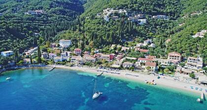 Zoulis Eleni: Ein traditionelles Dorf Apartment in Kalami, nur wenige Schritte vom Strand entfernt