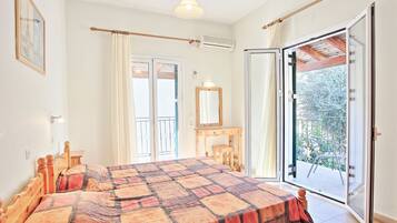 2 chambres, fer et planche Ă  repasser, Wi-Fi gratuit, draps fournis