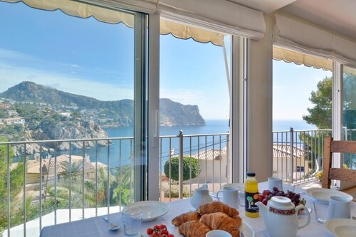 Vue sur la mer Villa avec piscine Port Andratx La Mola